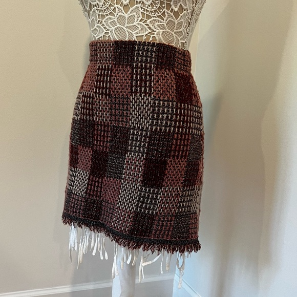 Zara Purple Pink Plaid Oversized Knit Fringe Overshirt Jacket and Skirt Set - Picture 10 of 11